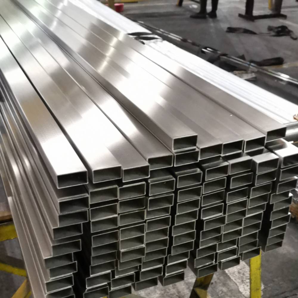 專業(yè)定制304不銹鋼拉絲管 打造高品質(zhì)建筑材料的首選